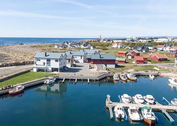Stylish Coastal House With Stunning Ocean View